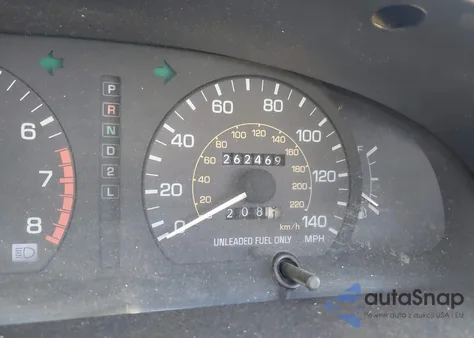 1993 Toyota Camry Le z USA, uszkodzony, nr VIN 4T1VK12E5PU098942